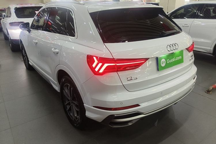 Audi Q3 2022 — 4