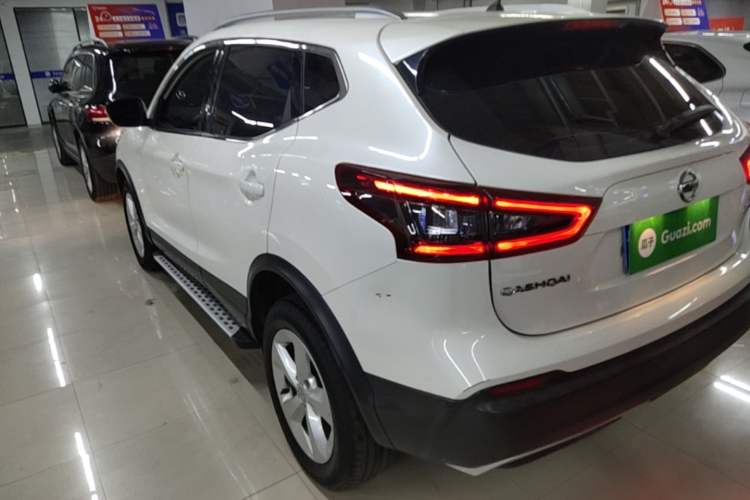 Nissan Qashqai 2022 — фото 4