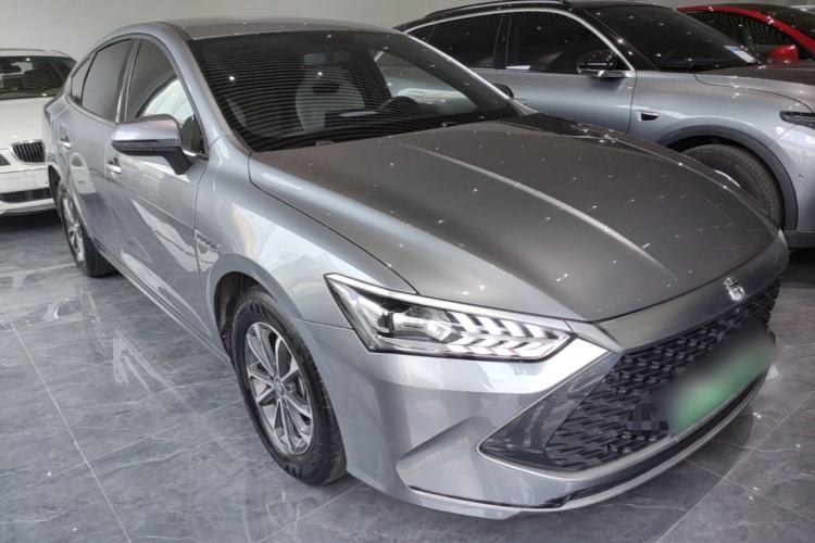 BYD Qin Plus 2023 — фото 3