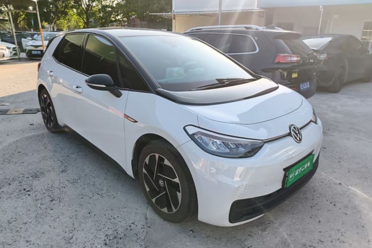 Volkswagen ID.3 2023 — 3