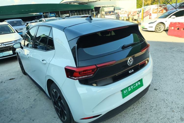 Volkswagen ID.3 2023 — 4