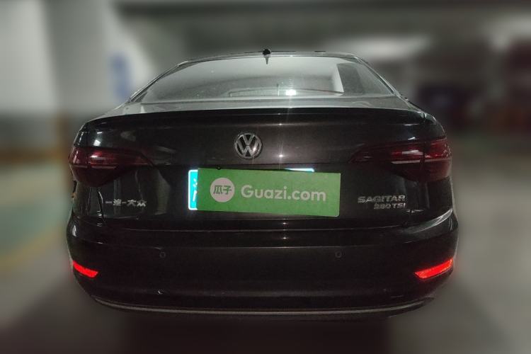 Volkswagen Sagitar 2021 — 5