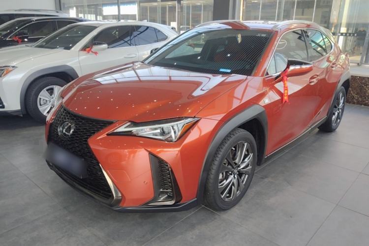 Lexus ux 2020 — фото 1