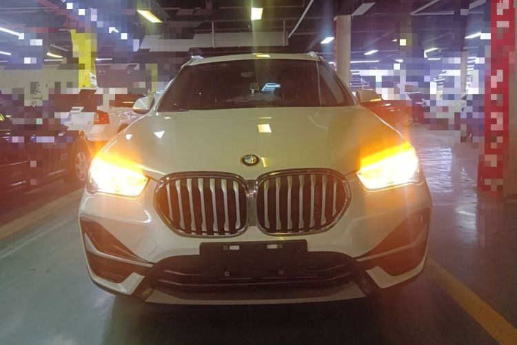 BMW X1 2021 — фото 2