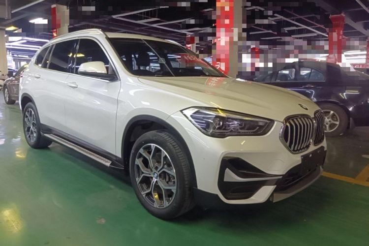 BMW X1 2021 — фото 3