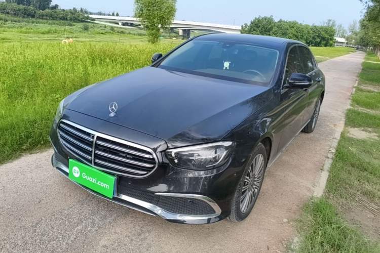 Mercedes-Benz E 300 L 2023 — фото 1