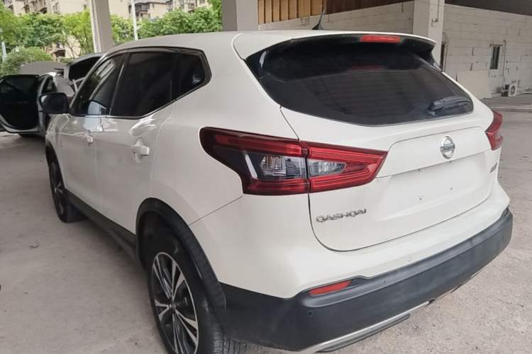 Nissan Qashqai 2021 — 4