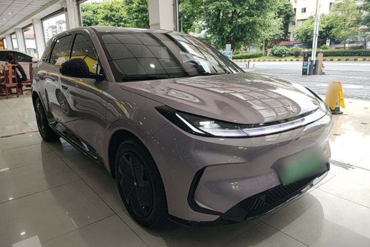 Arcfox T1 2025 — 3
