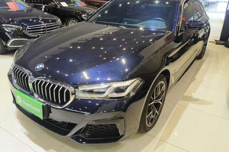 BMW 530Li 2023 — фото 1
