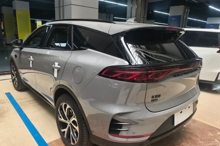 BYD Tang 2025 — 4