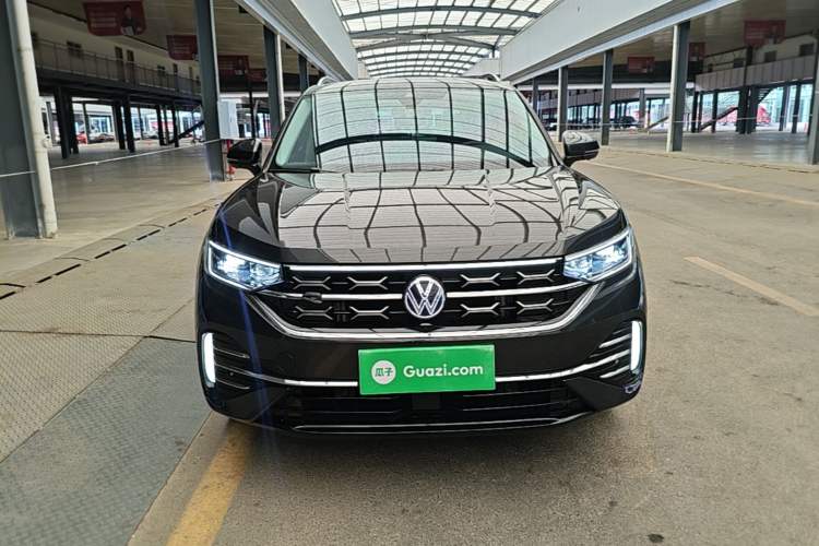 Volkswagen Tayron 2023 — 2