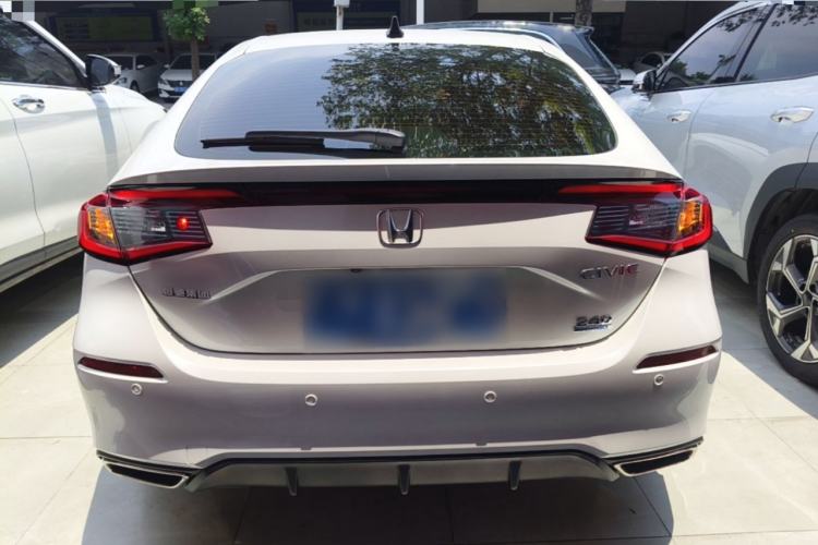 Honda Civic 2023 — 5