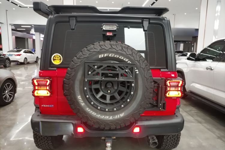 Jeep Wrangler 2021 — фото 5
