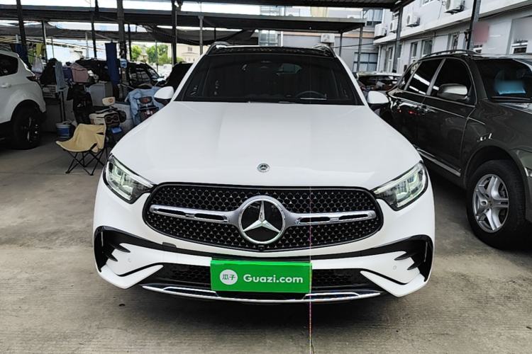 Mercedes-Benz GLC 300 L 2025 — фото 2