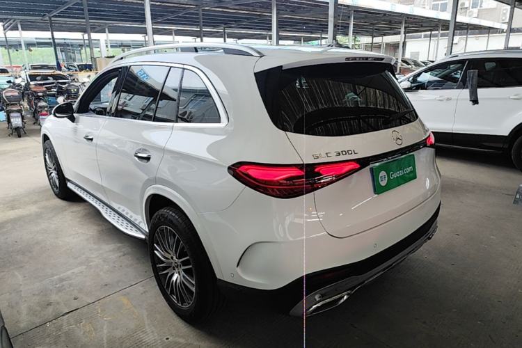 Mercedes-Benz GLC 300 L 2025 — фото 4