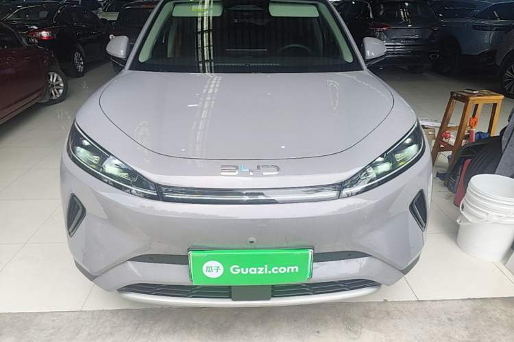 BYD Sealion 05 EV 2025 — фото 2