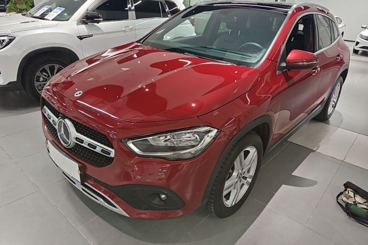Mercedes-Benz benz gla 2020 — фото 1