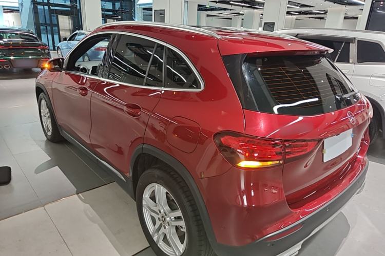Mercedes-Benz benz gla 2020 — фото 4
