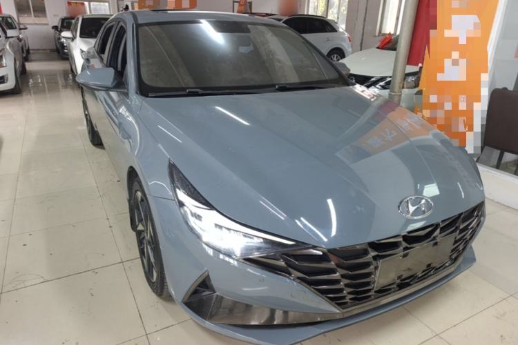 Hyundai Elantra 2021 — 3