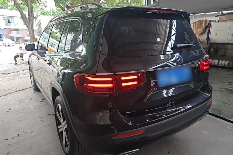 Mercedes-Benz GLB 220 2024 — 4