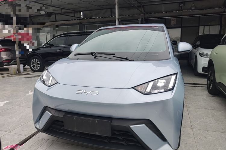 BYD Dolphin Mini 2025 — 2