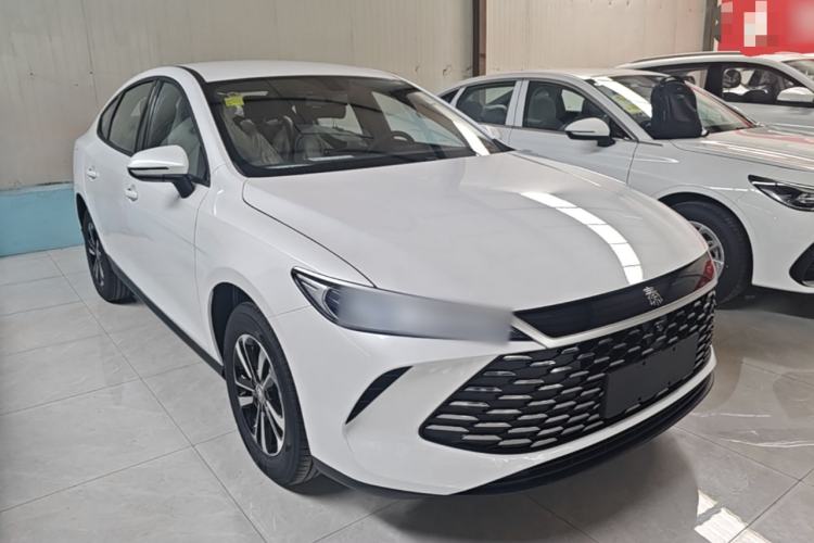 BYD Qin Plus 2025 — 3