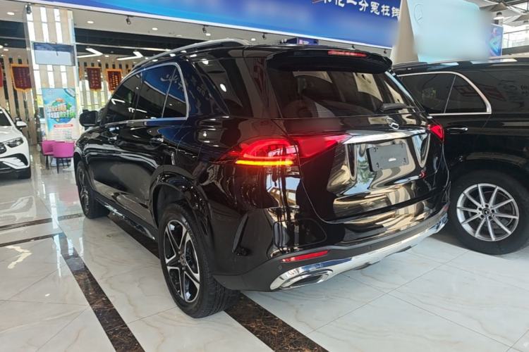 Mercedes-Benz GLE 350 e 2021 — 4