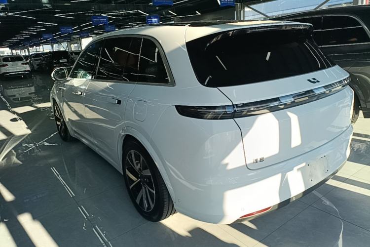 Li Auto L7 2023 — фото 4