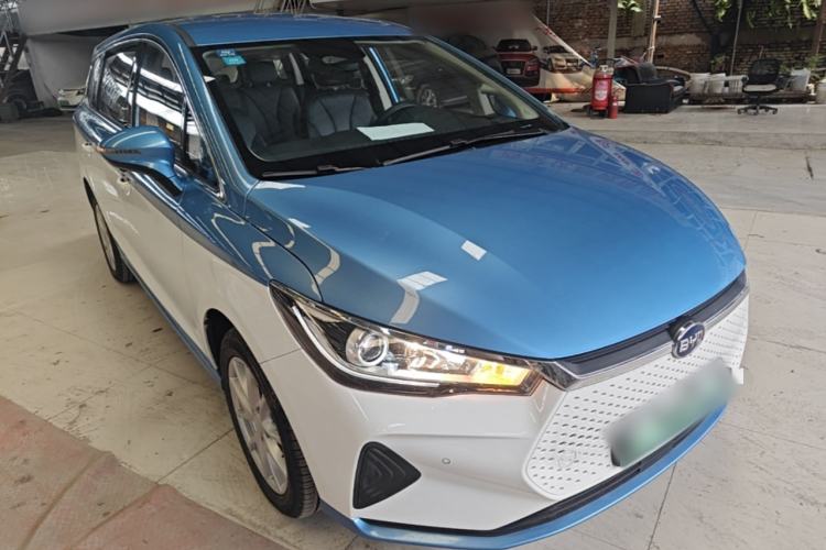 BYD e6 2023 — 3