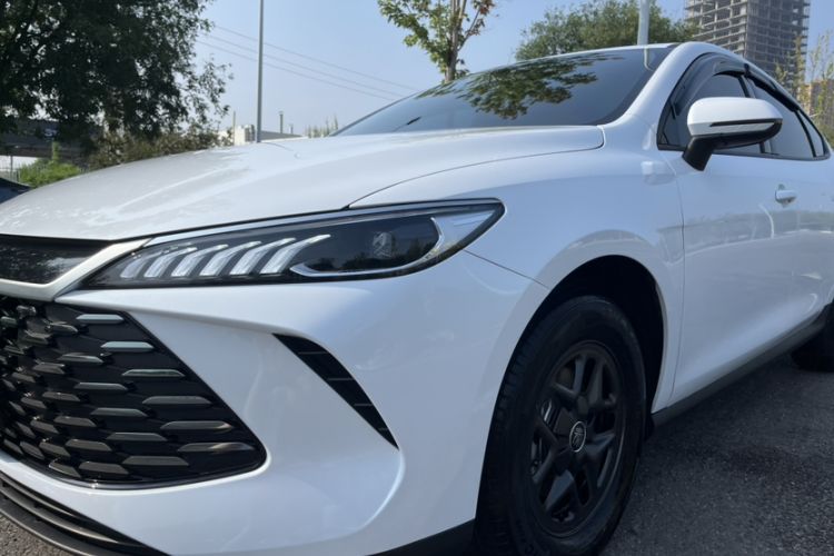 BYD Qin Plus 2025 — фото 2