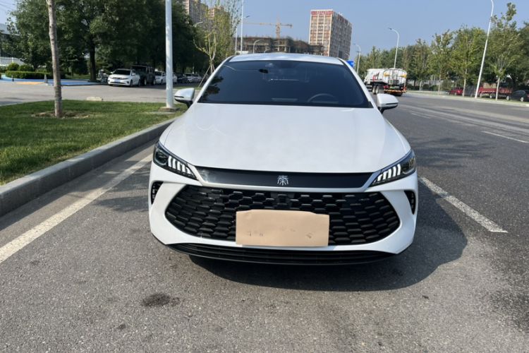 BYD Qin Plus 2025 — фото 3