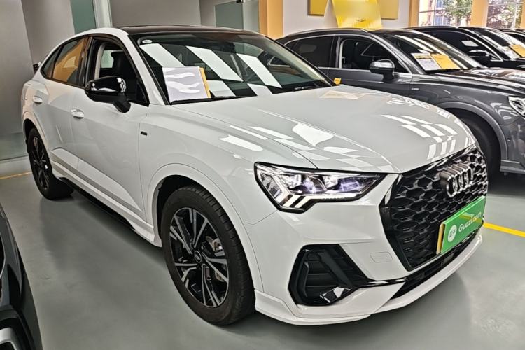 Audi Q3 Sportback 2022 — фото 3