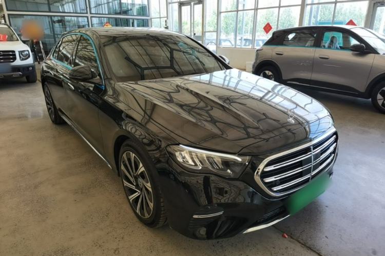 Mercedes-Benz E 300 L 2024 — 3