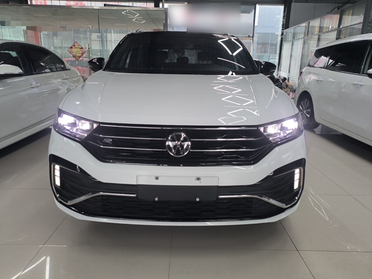 Volkswagen T-Roc 2022 — фото 2