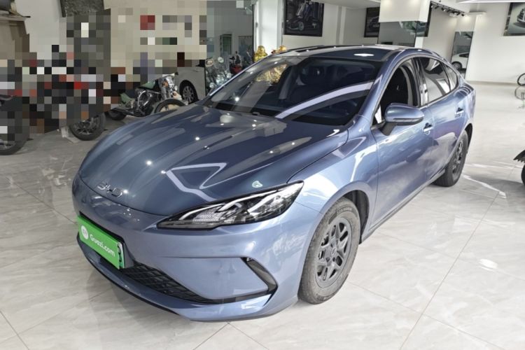 BYD Seal 05 DM-i 2025 — фото 1