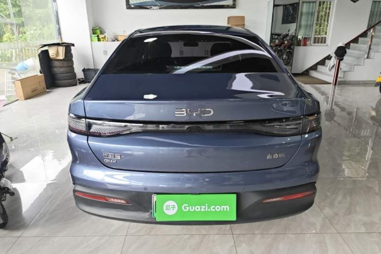 BYD Seal 05 DM-i 2025 — фото 5