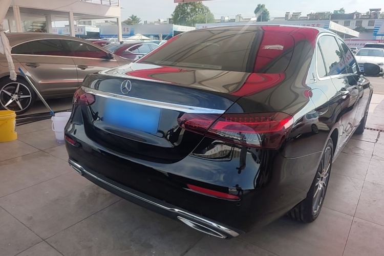 Mercedes-Benz E 260 L 2021 — 5