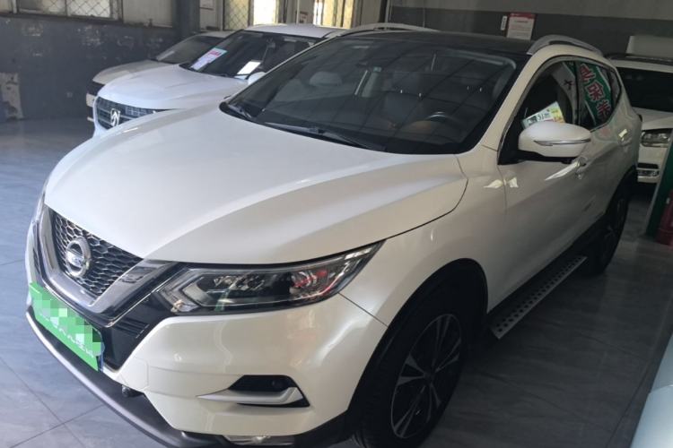 Nissan Qashqai 2021 — фото 1