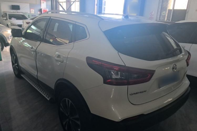 Nissan Qashqai 2021 — фото 4