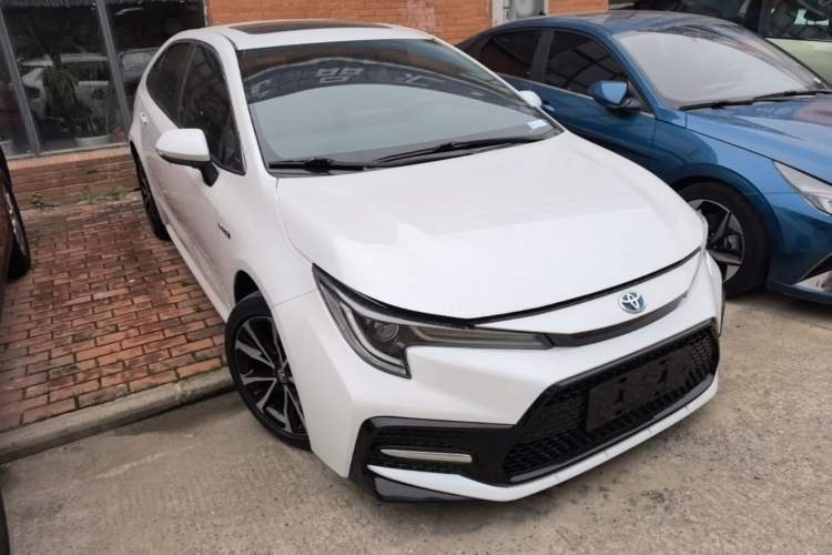 Toyota Corolla 2021 — 3