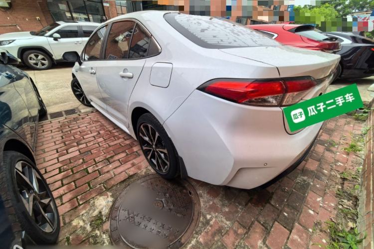 Toyota Corolla 2021 — 4
