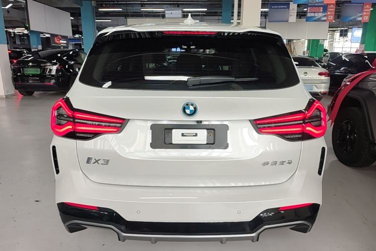 BMW iX3 2022 — 5