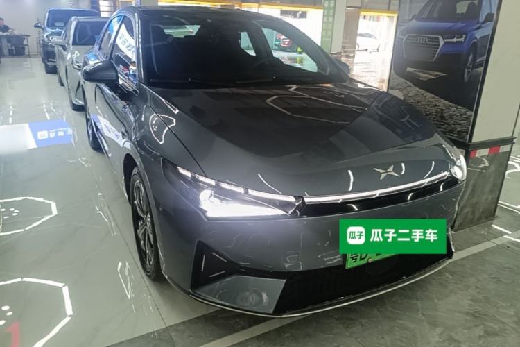 XPeng P5 2022 — 3