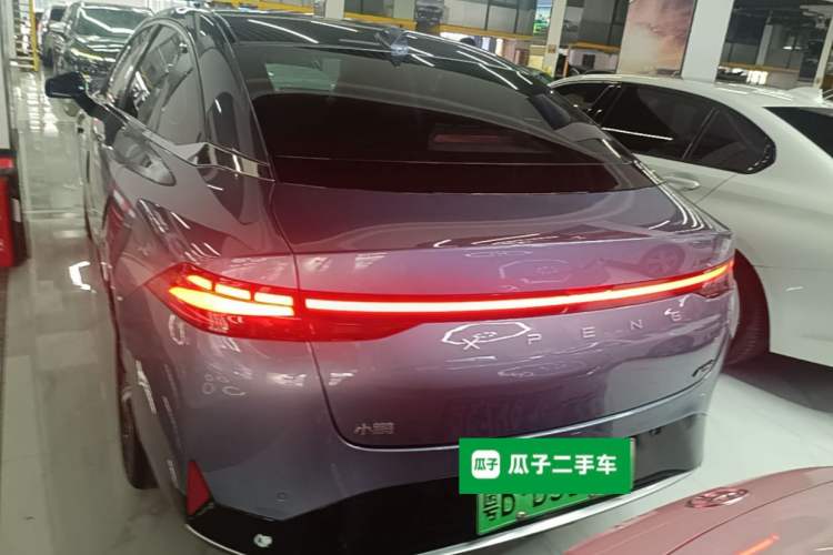 XPeng P5 2022 — 5