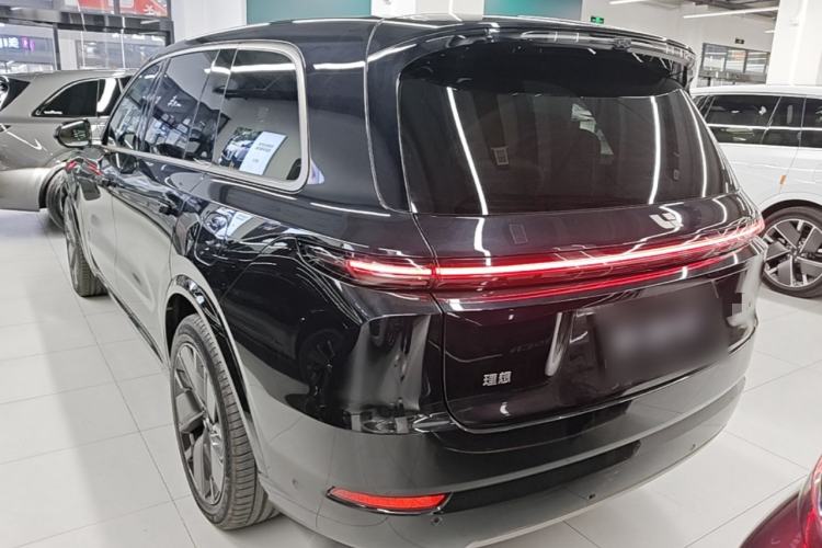 Li Auto L9 2025 — 4