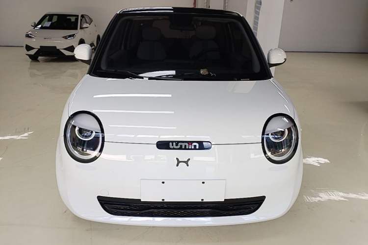 ChangAn Lumin 2023 — 2