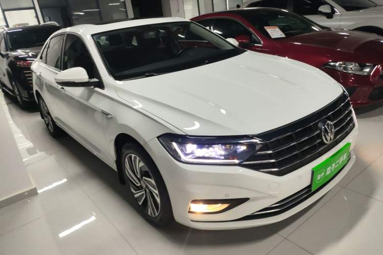 Volkswagen Sagitar 2022 — 3