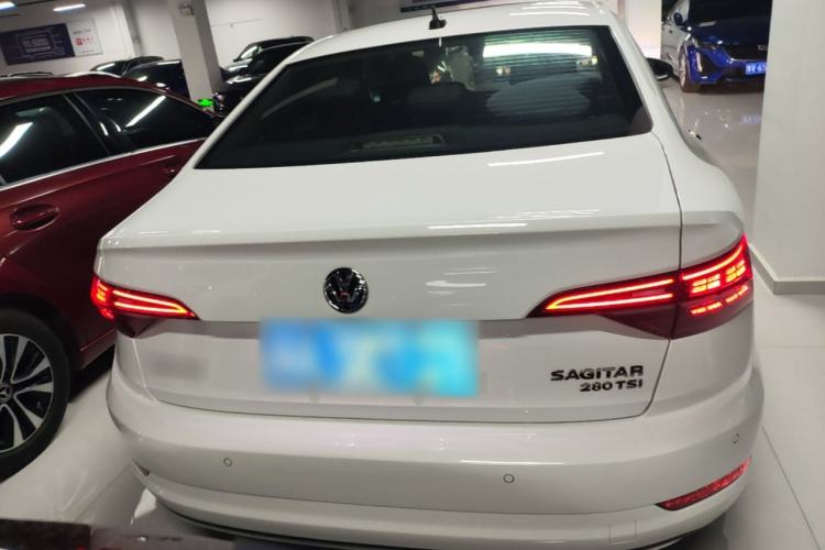 Volkswagen Sagitar 2022 — 5