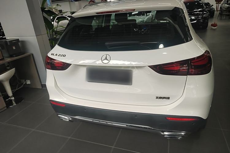 Mercedes-Benz GLA 220 2024 — 5
