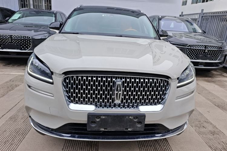 Lincoln Corsair 2020 — 2